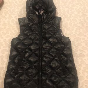 Lululemon goose down vest size 8